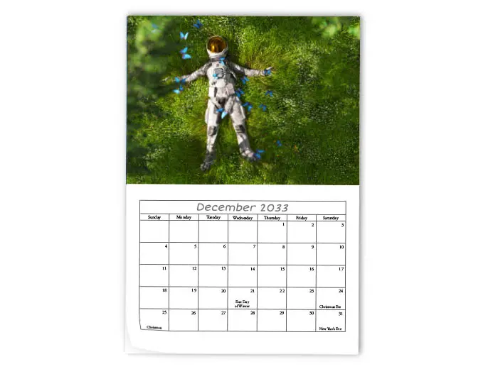Mini Calendar Printing - Example product showing an astronaut in the green grass